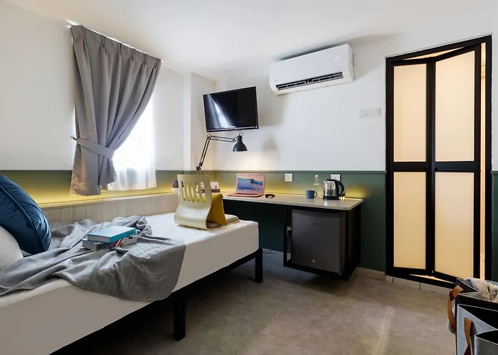 Upstairs Downstairs Coliving Bukit Bintang Hotel Kuala Lumpur
